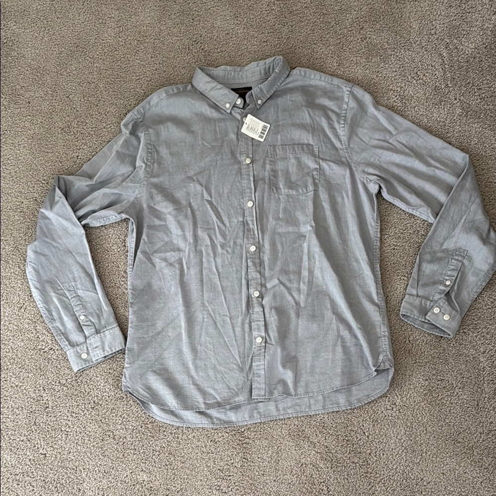 Gray Casual Button Down Shirt with Relaxed Fit